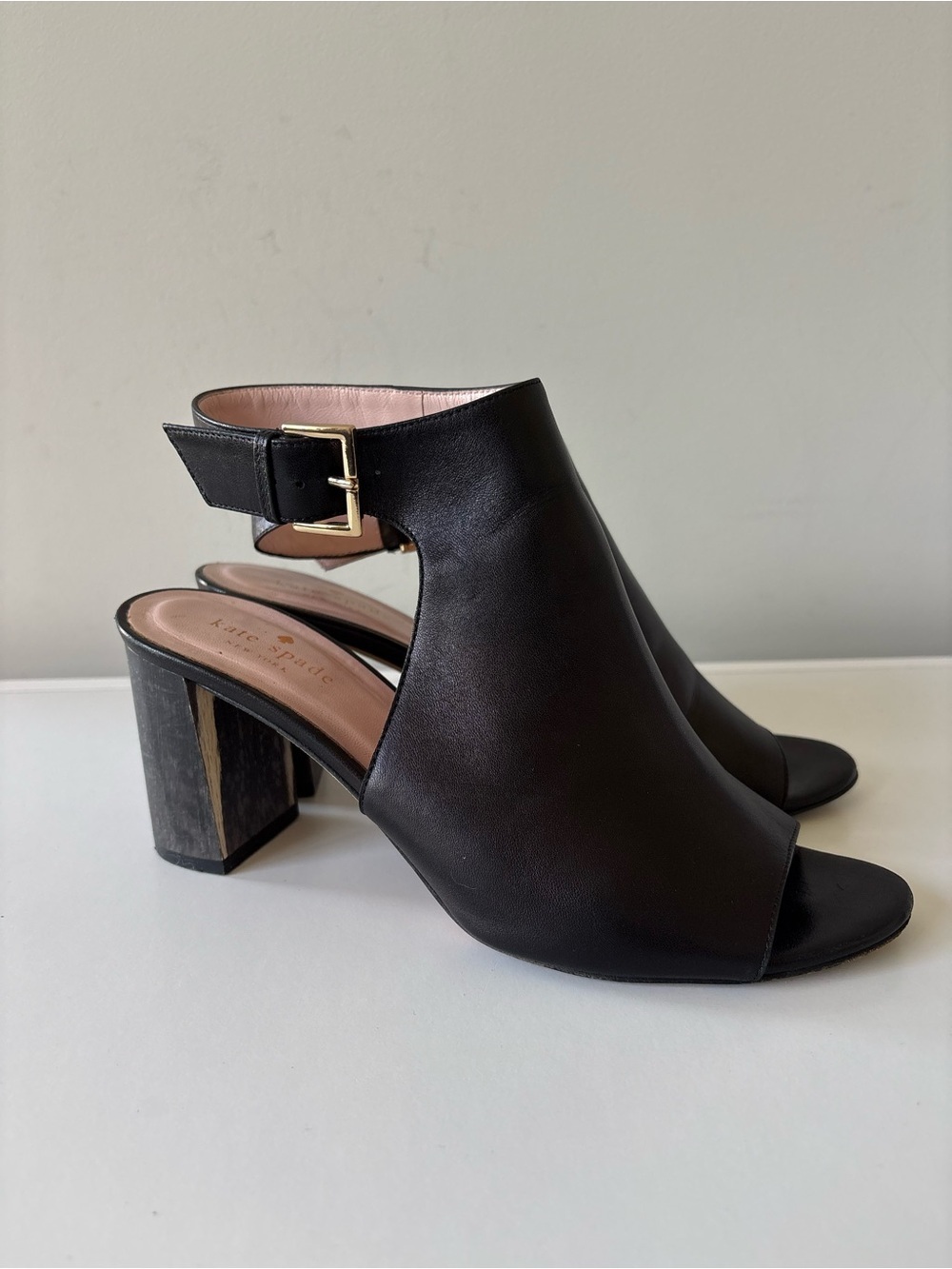 Kate Spade New York Black Leather Peep Toe Slingback Heels Italy Size 8.5 M